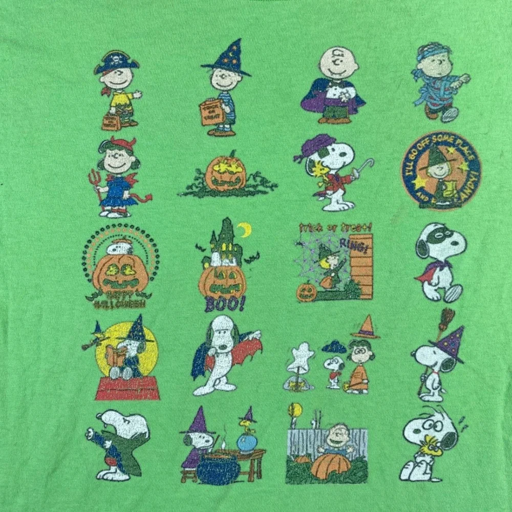 Fruit of the Loom Peanuts Halloween Snoopy Charlie Brown Green Kids T-Shirt L